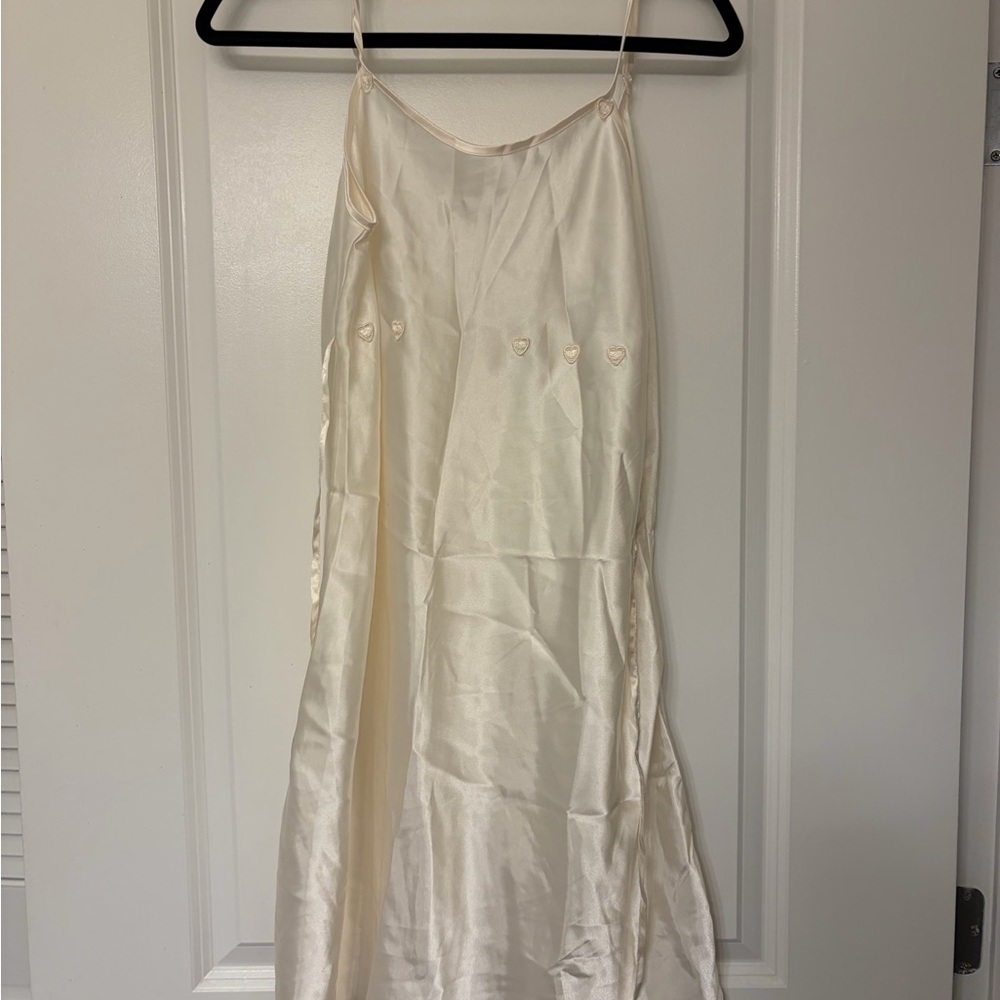 Jaclyn Smith Cream Satin Sleepwear